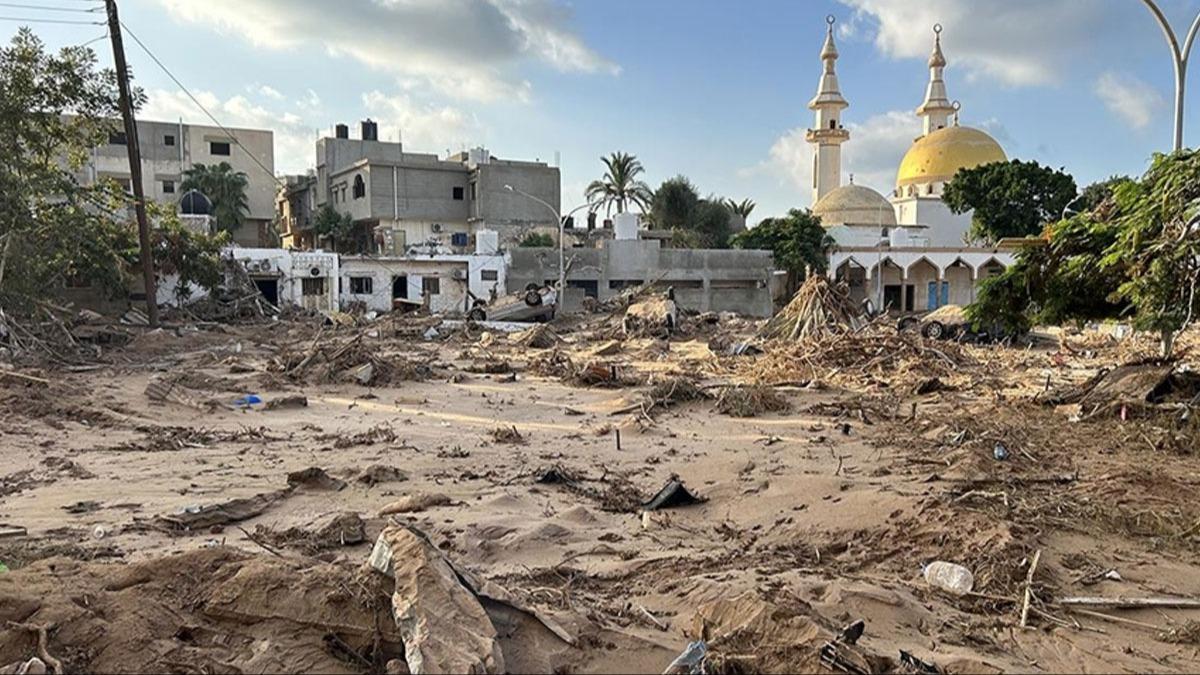 Libya'da 43 bin kiinin sel nedeniyle yerinden olduu akland