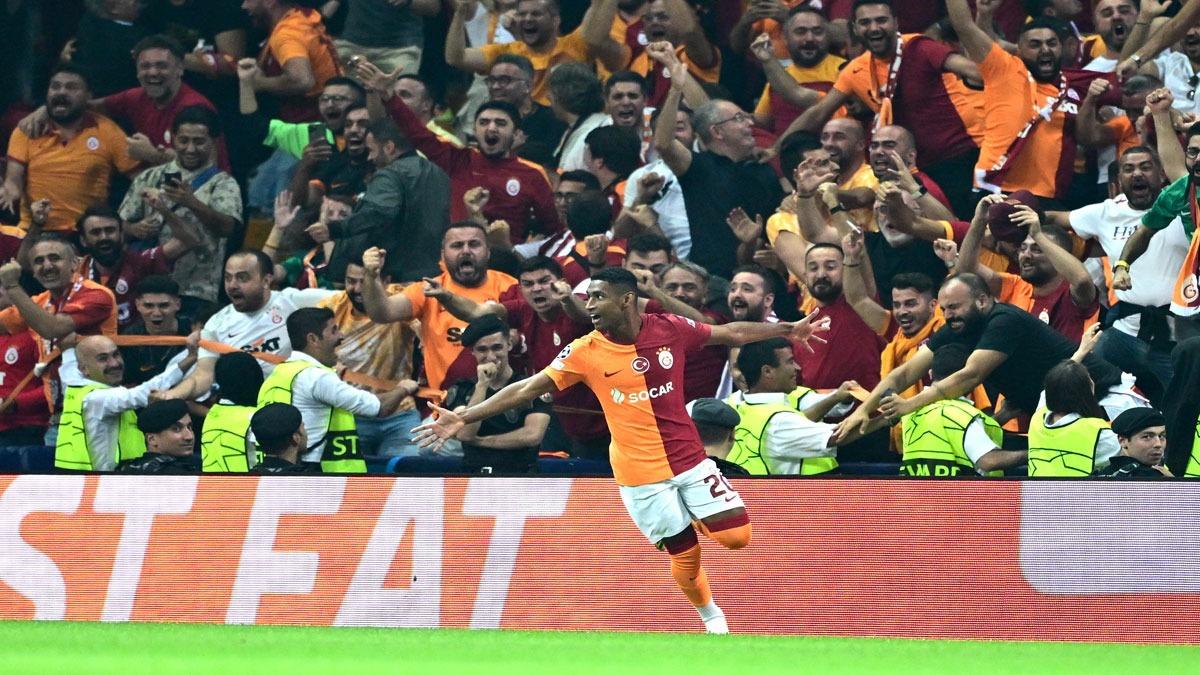 Galatasaray kasasn doldurmaya devam ediyor