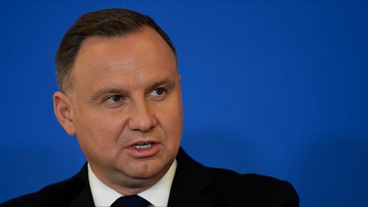 Polonya Cumhurbakan Duda: Silahlarmz bakasna devredemeyiz 