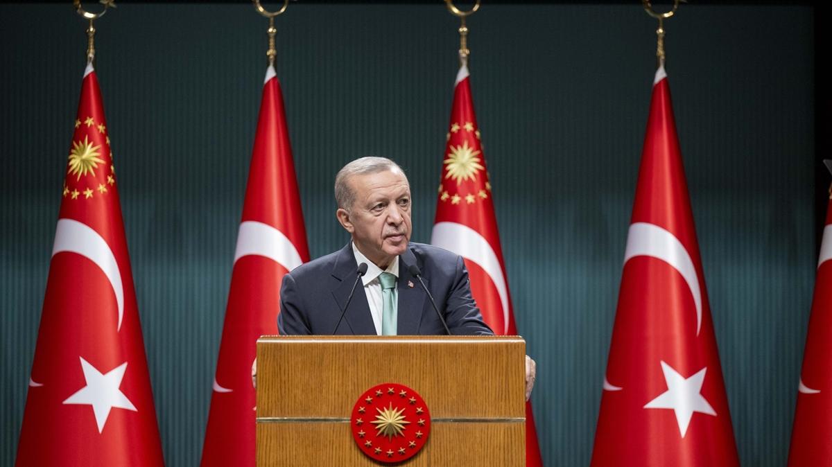 Cumhurbakan Erdoan, Kabine sonras mjdeleri sralad