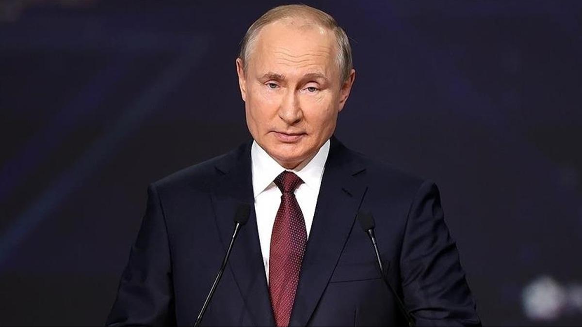 Putin kredi ykmllklerini haraca benzetti 