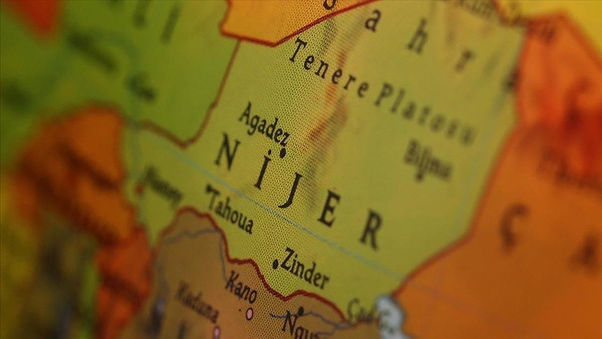 Nijer'deki askeri ynetim Cezayir'in ''arabuluculuk'' teklifini kabul etti