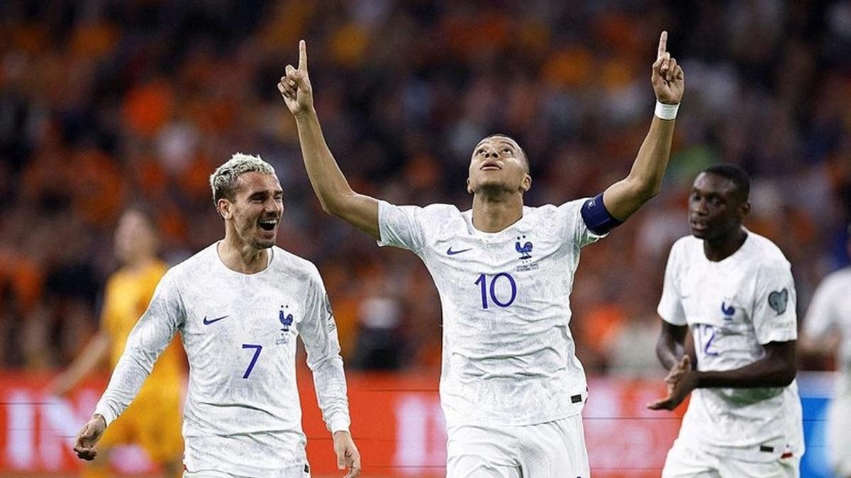 Fransa, EURO 2024 biletini Hollanda karsnda ald!