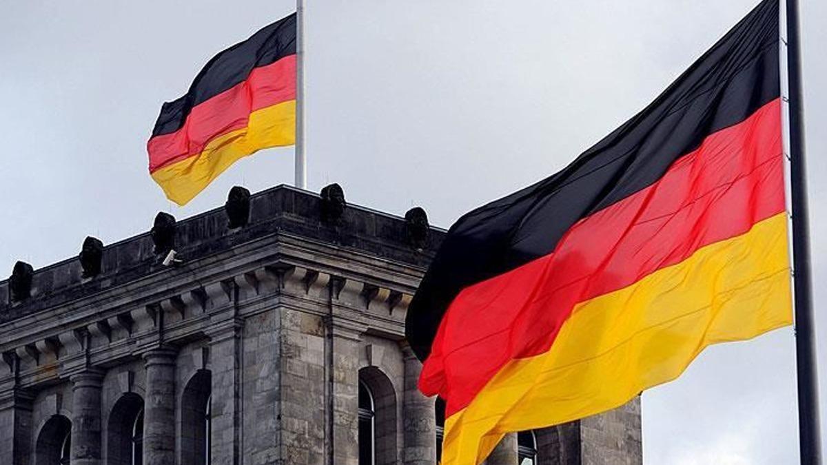 Almanya, AB'ye bildirdi: O lkelerin snrlarnda kontroller yapacak 