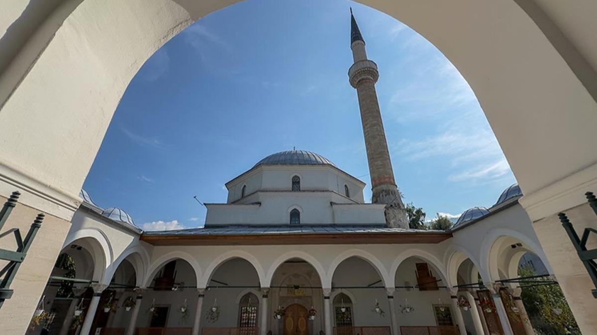 Bosna Hersek'teki camilerde Filistin iin yardm topland 