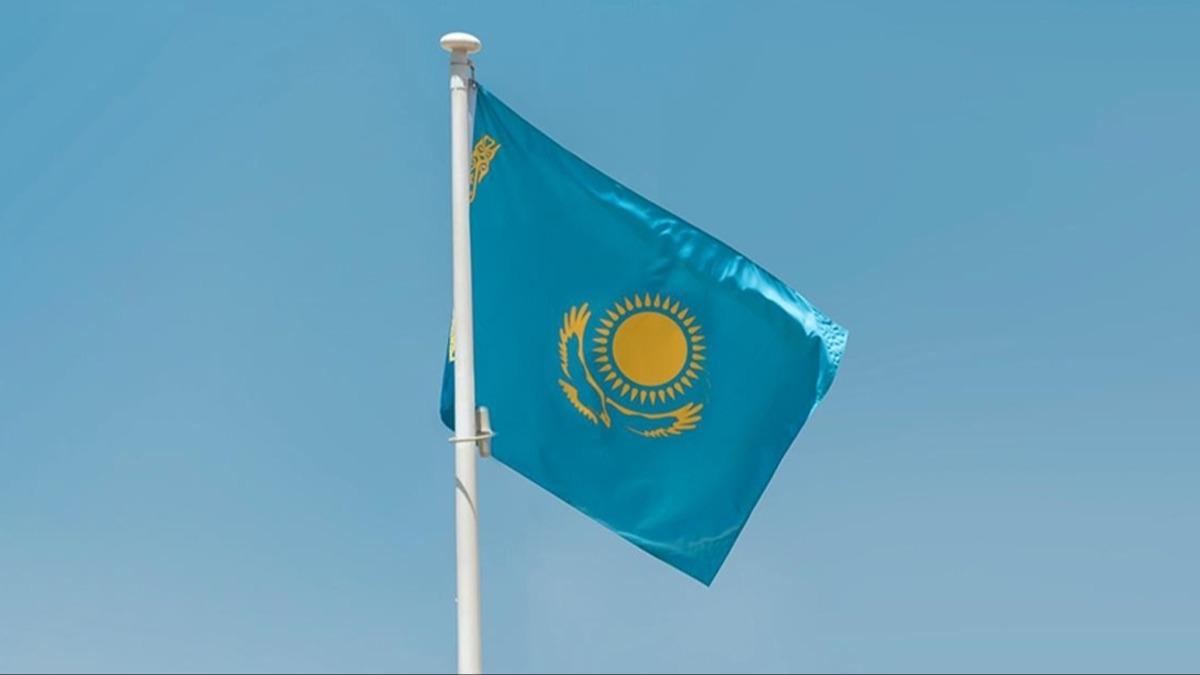 Kazakistan'dan 'akan kan durdurun' ars: Tarihi haklarn destekliyoruz
