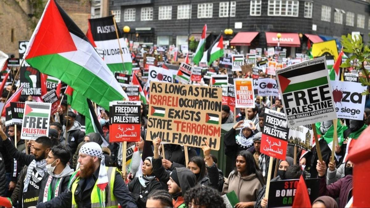 Londra'da Filistin destekileri Babakanla yrd