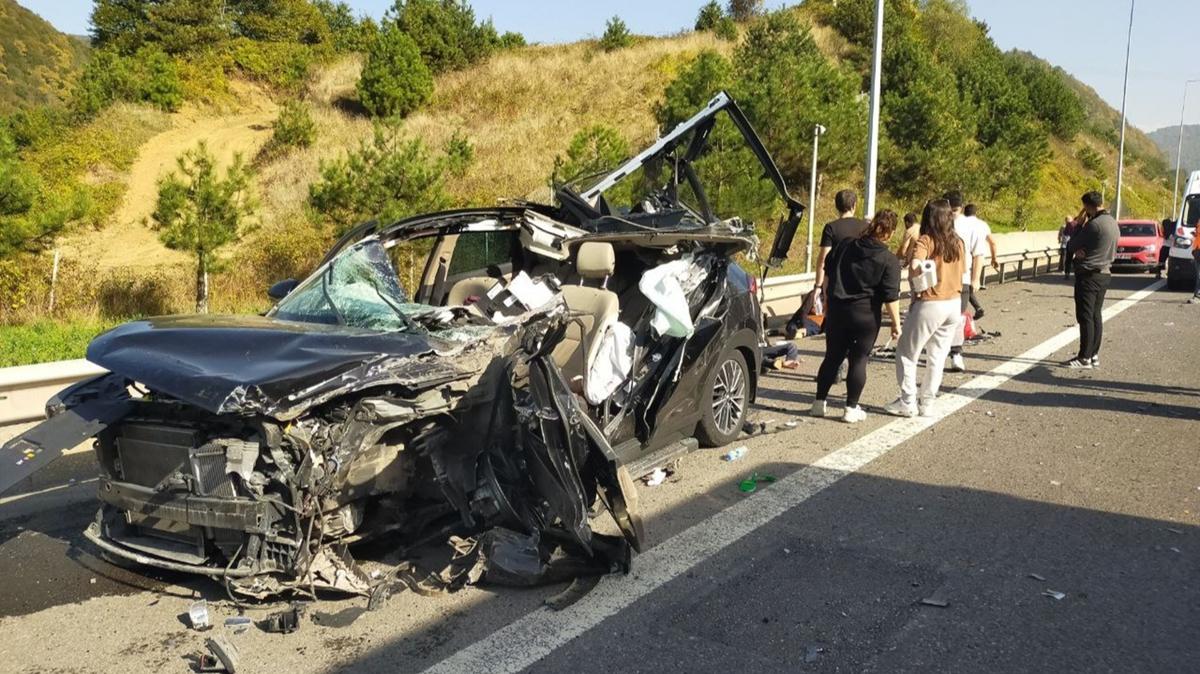 Anadolu Otoyolu'nda kaza: 5 yaral 