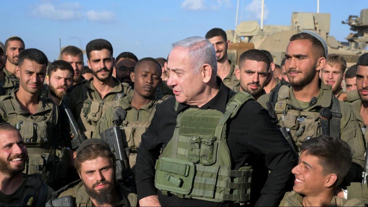 srail'de Netanyahu'ya tepkiler  gibi byyor! Yzde 66's istifasn istiyor