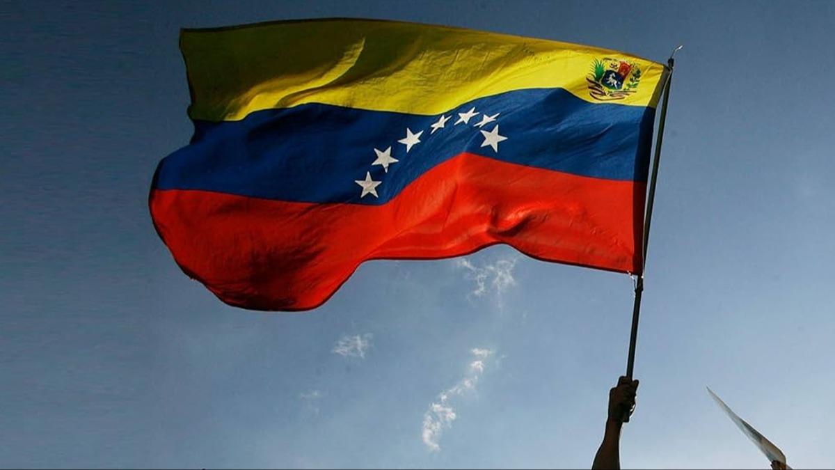 Venezuela'da seimde hile iddias: Savclk soruturma balatt