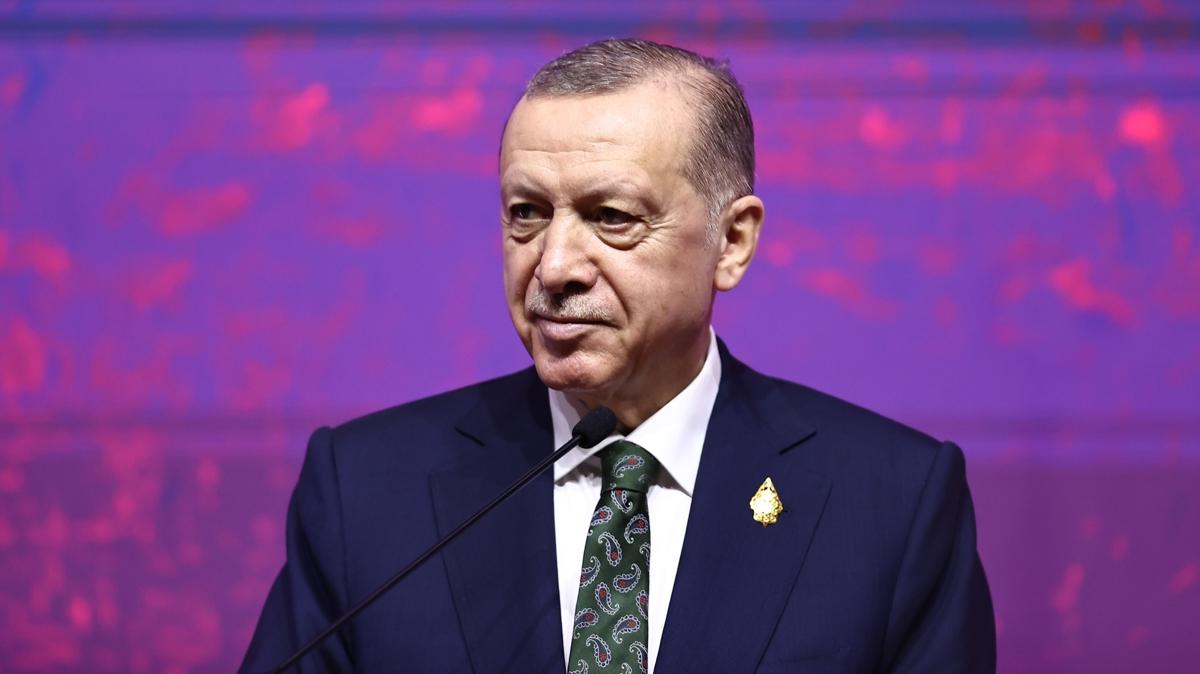Cumhurbakan Erdoan'dan yeni paylam: Her biri milletimizin gurur abidesi 