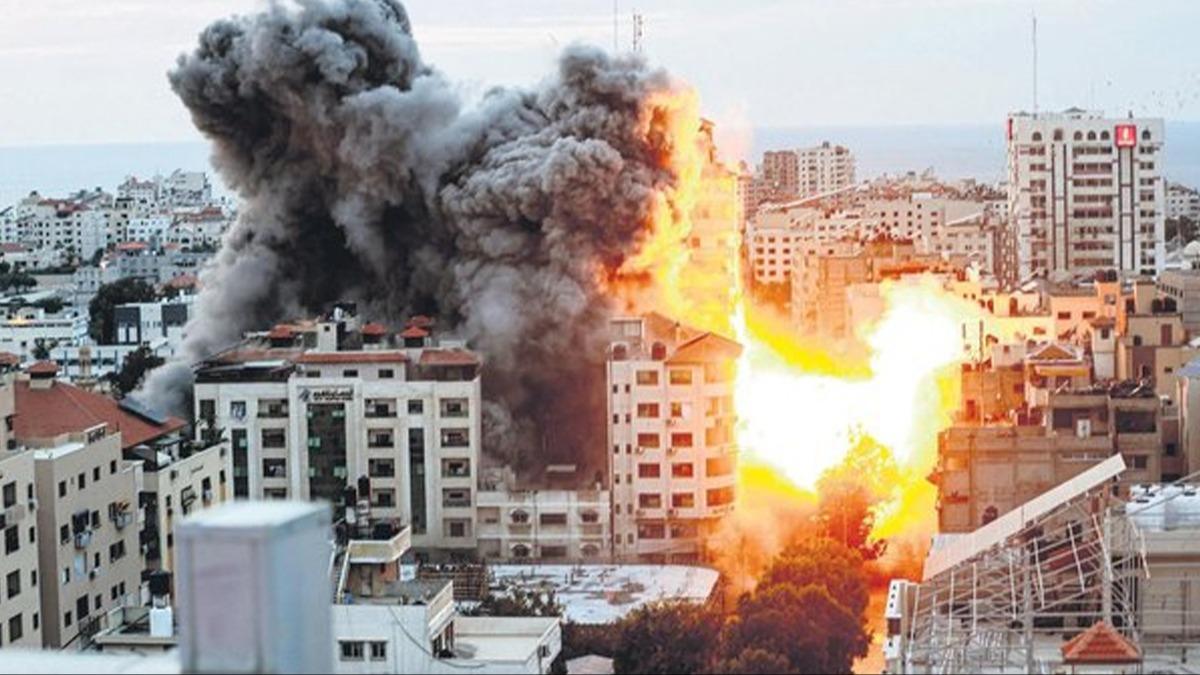 Gazze'ye atlan bomba says Afganistan'a atlan geti