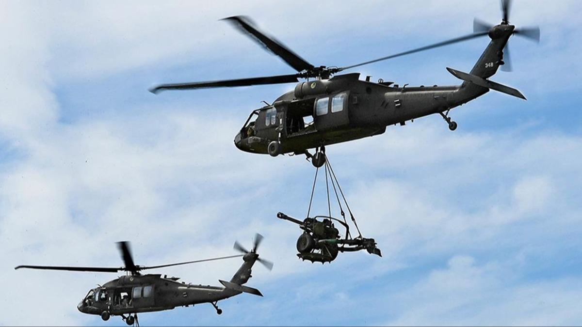 Avustralya'ya ''Black Hawk'' helikopteri hamlesi
