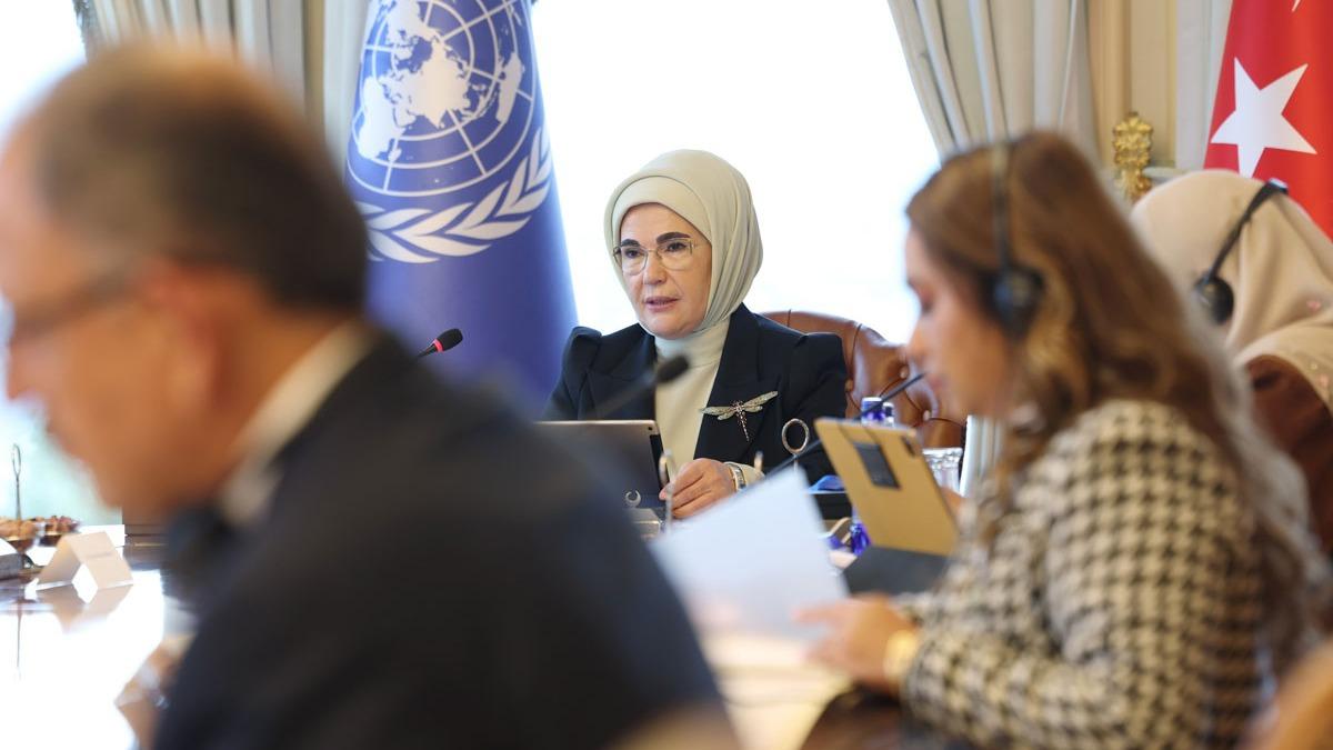 BM Sfr Atk Kurulu yelerinden vg: Emine Erdoan ihtiya duyulan liderlii salad