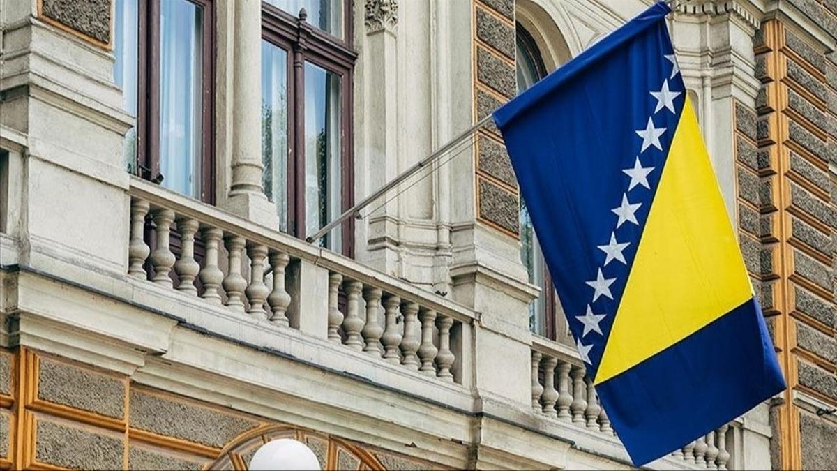 Avrupa Birlii Bar Gc Misyonu'u 1 yl daha Bosna Hersek'te grev alacak
