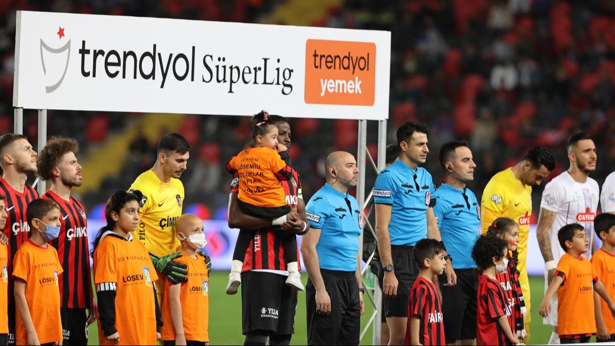 Gaziantep FK-Rizespor manda ilgin hakem karar!