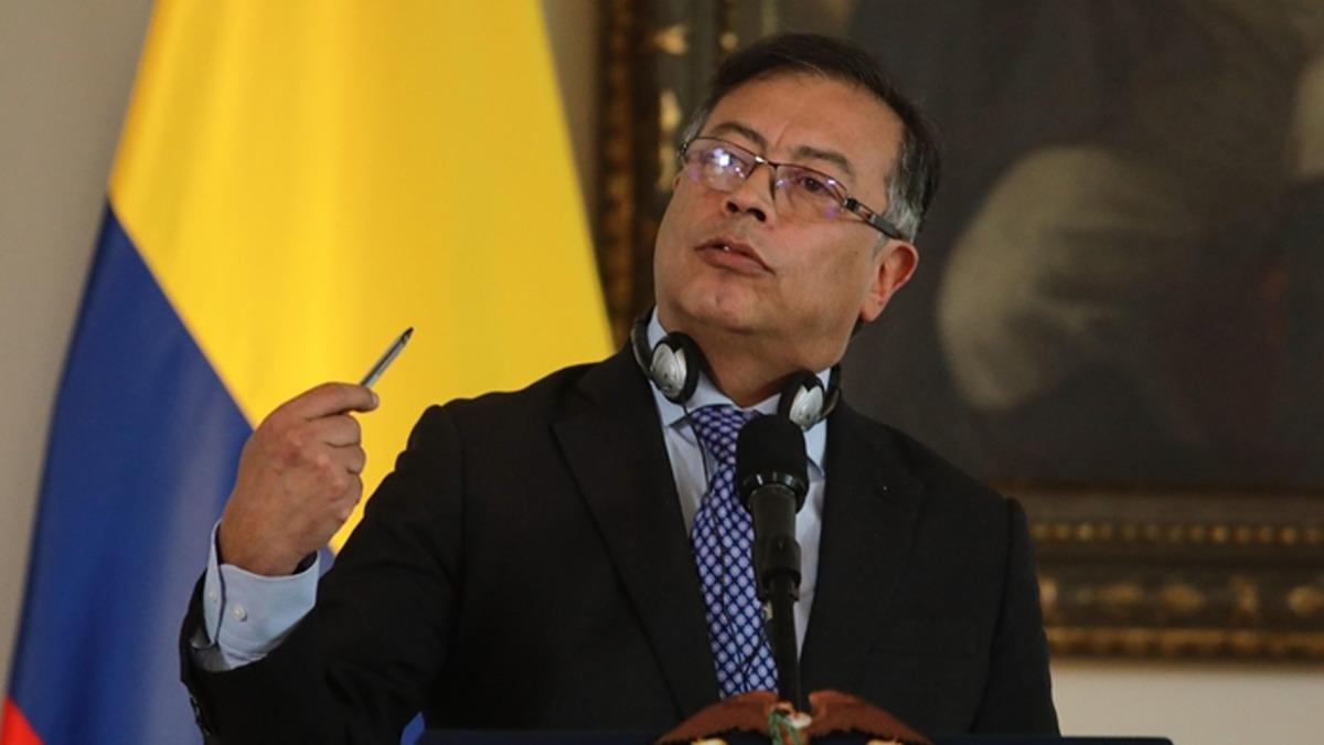 Kolombiya Cumhurbakan Petro'dan eski FARC yelerine tepki