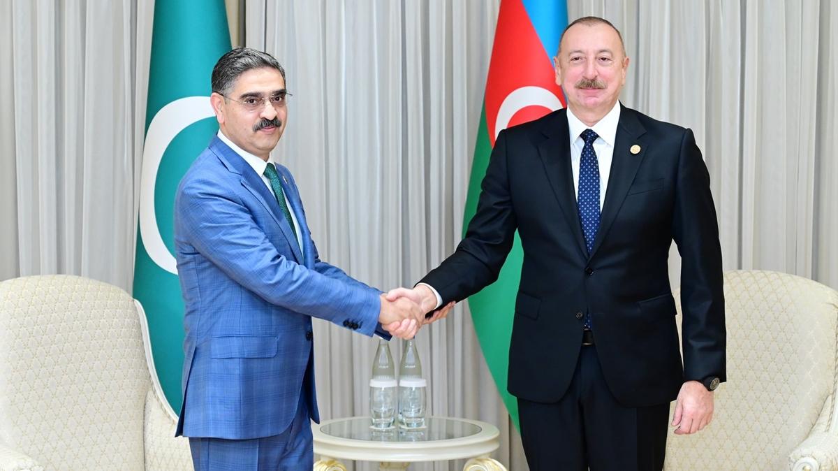Anvarul Hak Kakar, Azerbaycan Cumhurbakan Aliyev ile bir araya geldi