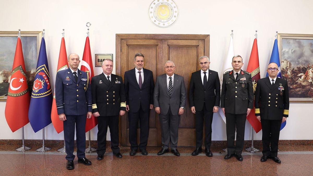 Trkiye ve Yunanistan heyetleri Milli Savunma Bakanlnda bir araya geldi