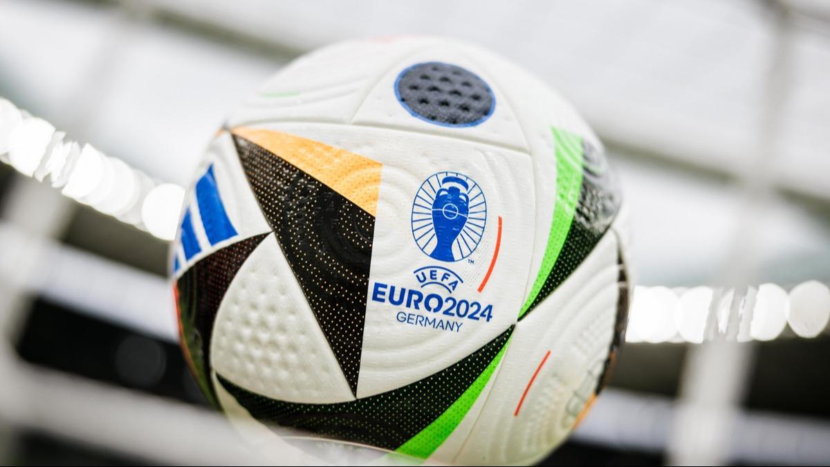EURO 2024'te kullanlacak resmi ma topu tantld