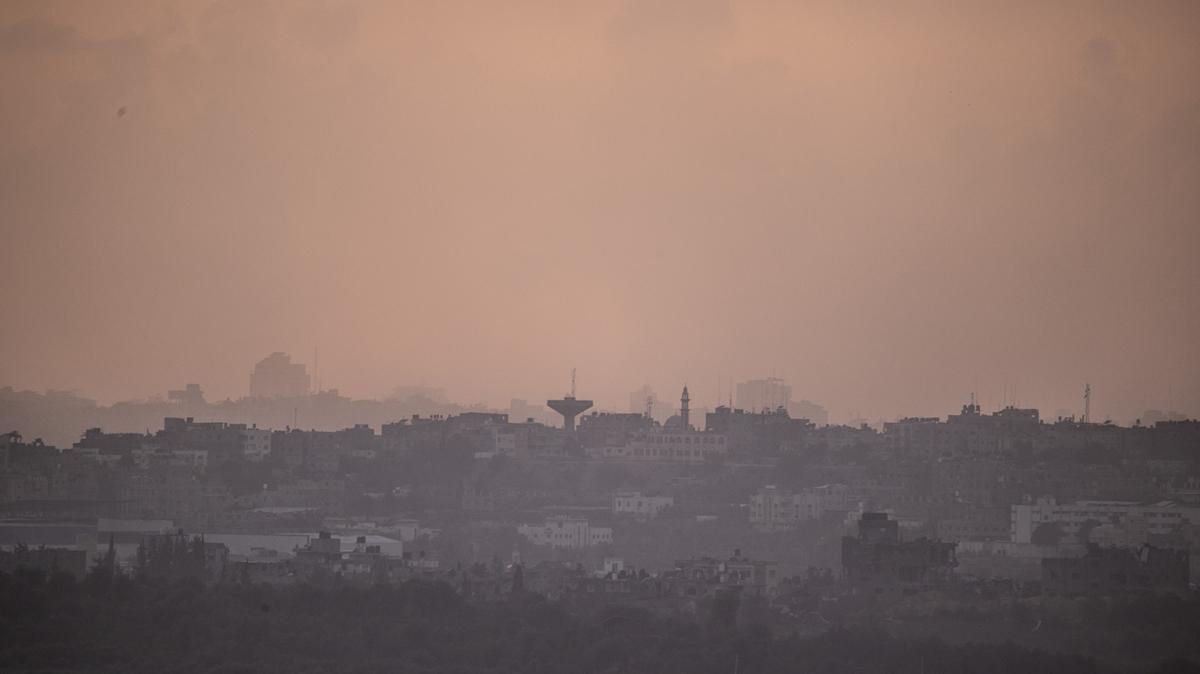 Gazze Şeridi'nde internet ve iletişim hizmetleri kesildi