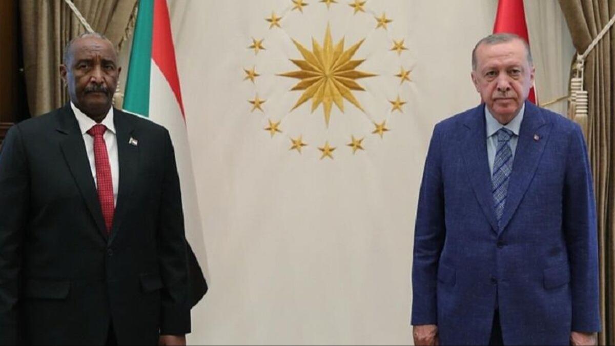Cumhurbaşkanı Erdoğan, El Burhan ile telefon görüşmesi gerçekleştirdi