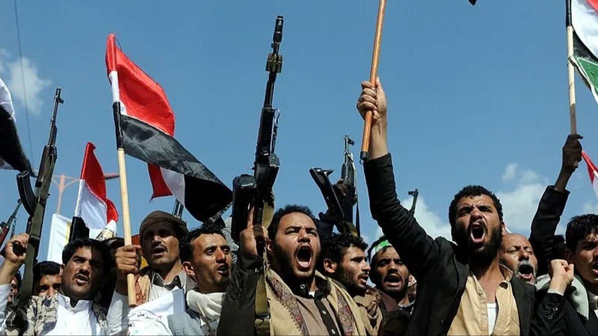Yemen'deki Husiler İsrail'e saldırı tehditlerini sürdürüyor