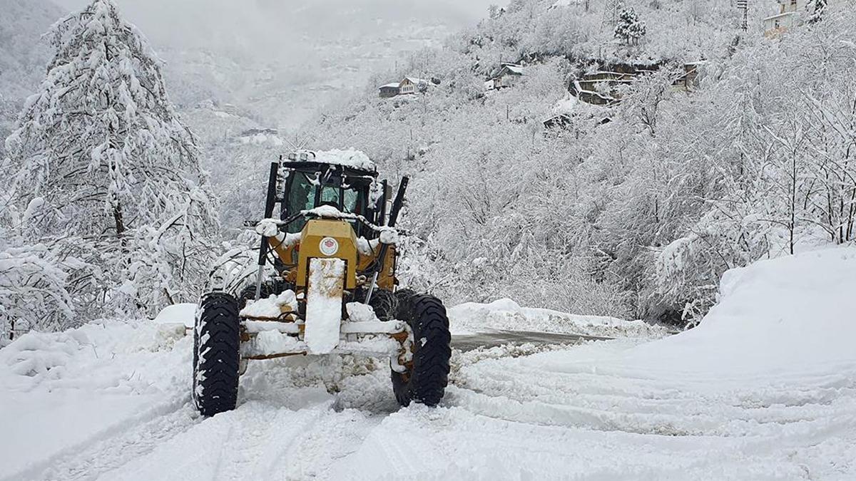 Erzurum, Kars ve Ardahan'daki bazı yollar ulaşıma kapatıldı