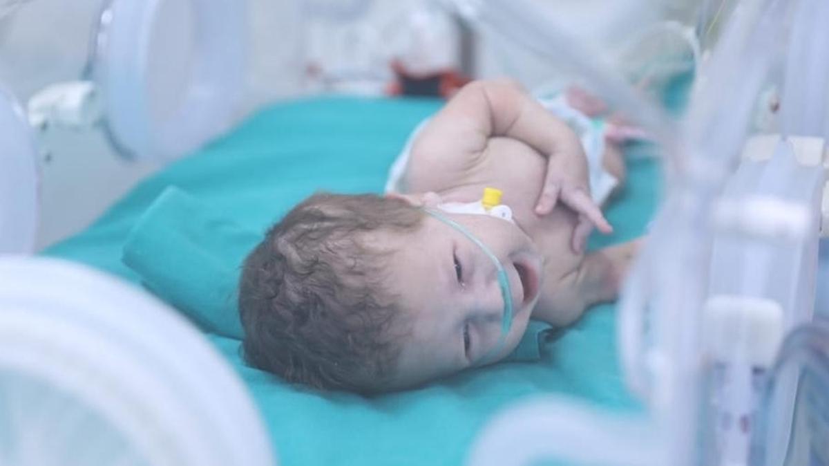 Gazze'deki bebeklere ''nefes'' şansı: Prematüre bebekler Mısır'da 