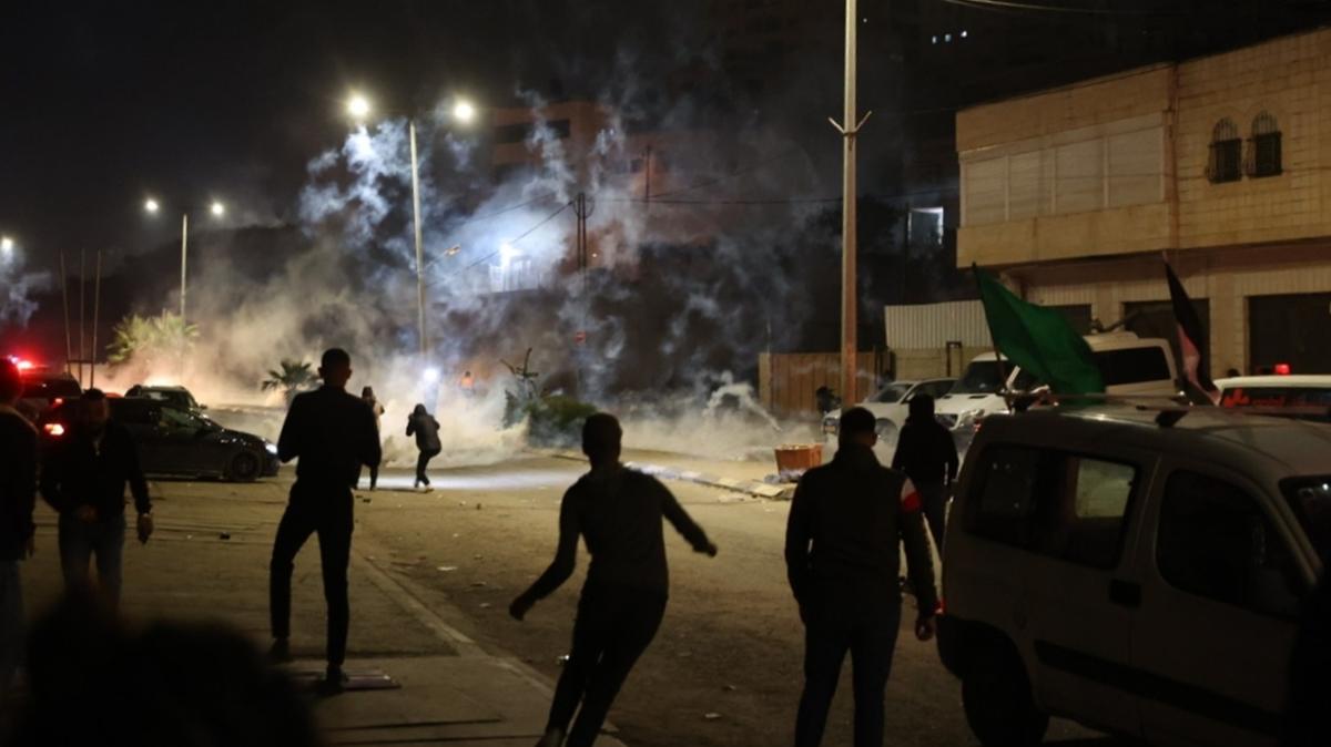 galci srail'den yaknlarn bekleyen Filistinlilere mdahale