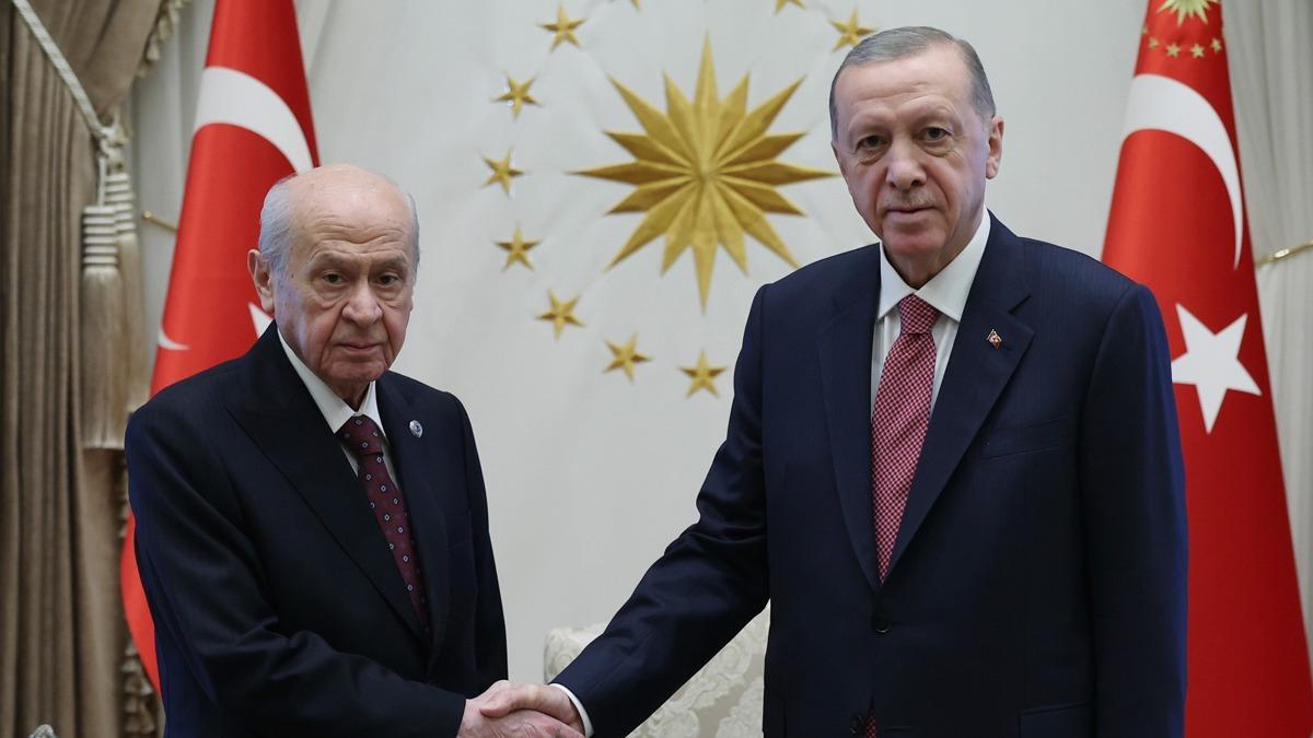 Cumhurbakan Erdoan, MHP Lideri Baheli ile grecek
