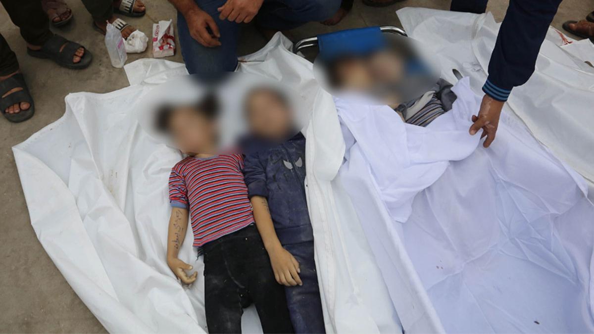 Katil İsrail'in zorla tahliye ettirdiği hastanede çok sayıda bebeğin çürümüş bedenlerine ulaşıldı