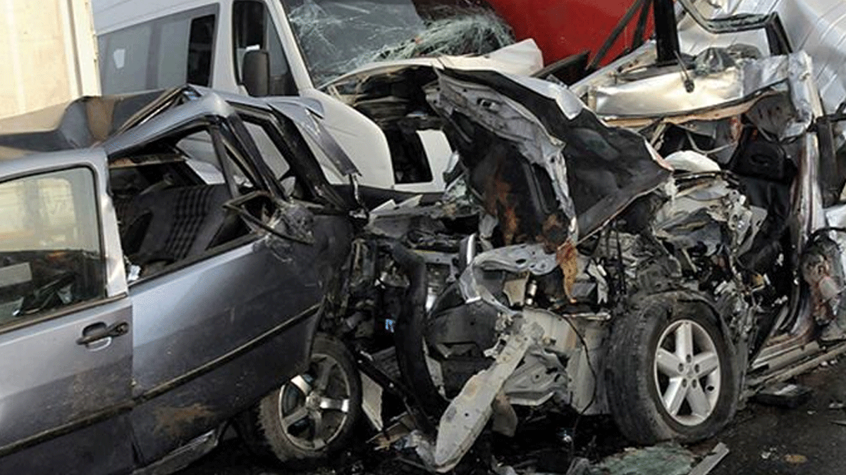 Nijerya'da zincirleme trafik kazas: 25 l, 15 yaral