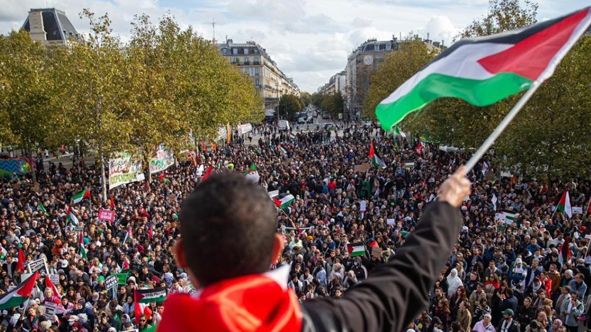 Paris'ten Filistin'e destek: Yzlerce renci topland 