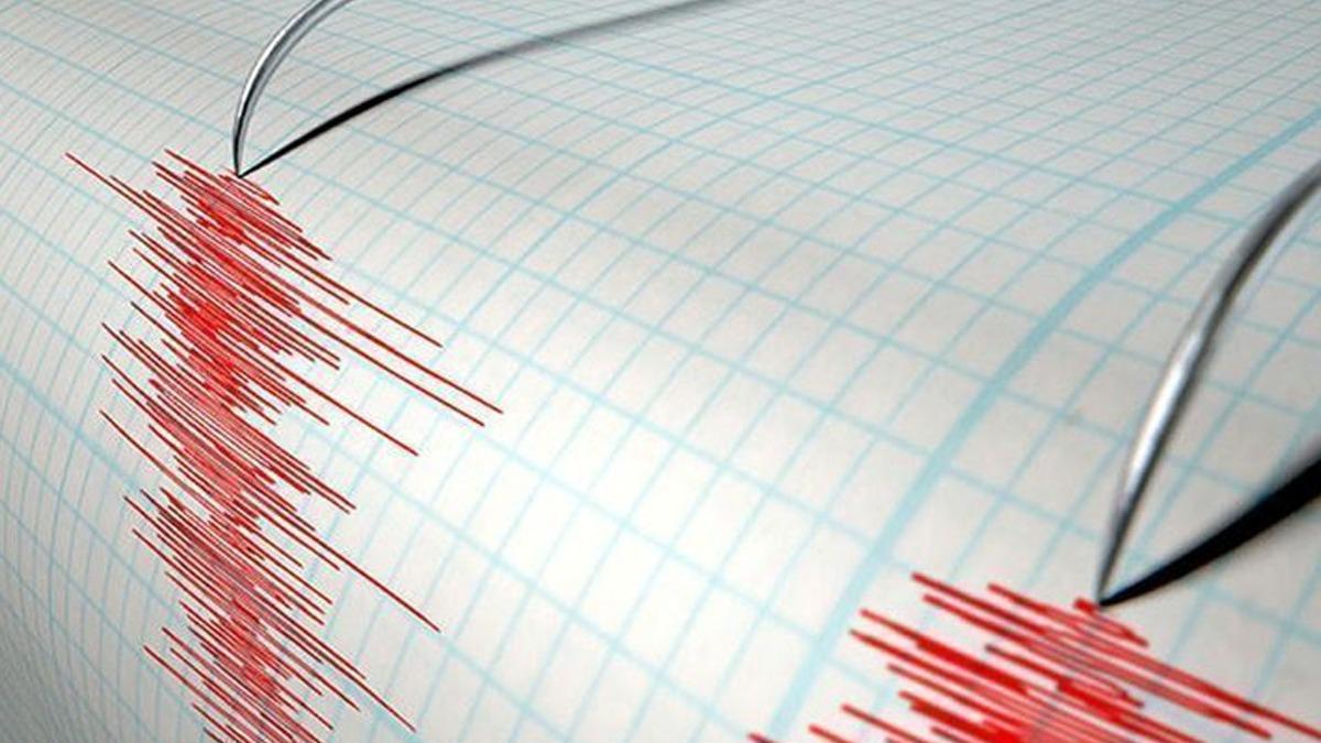 Endonezya'da 5,5'lik deprem