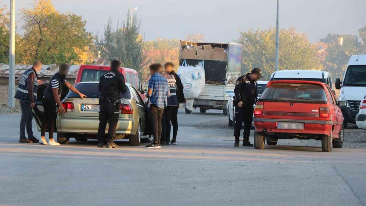 Erzincan'da hakknda hapis cezas bulunan 3 kii yakaland