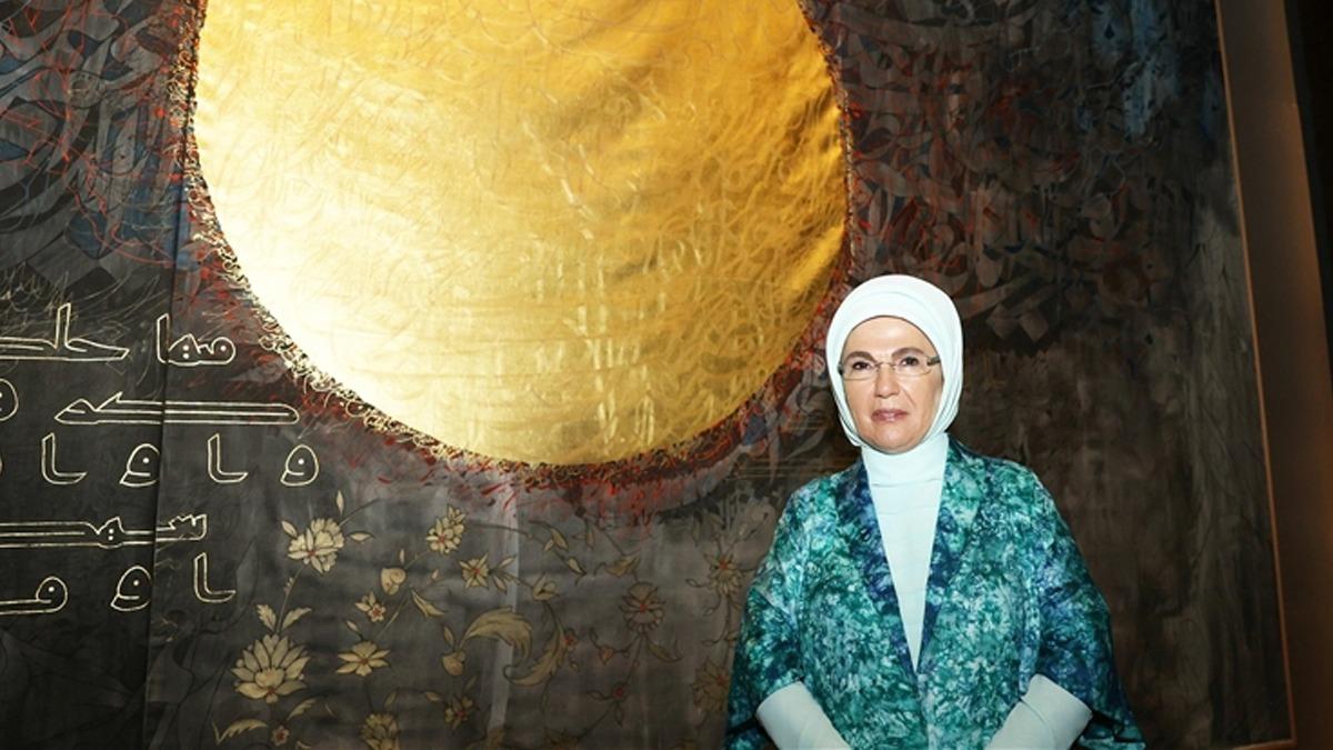 Emine Erdoan'dan Katar'da slam Sanatlar Mzesi'ne ziyaret
