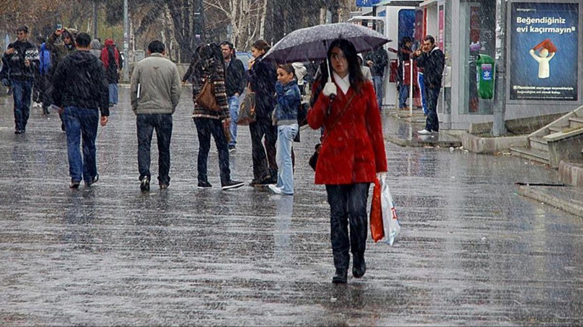 Meteoroloji Dou ve Gneydou Anadolu iin uyard: Kuvvetli saanak geliyor
