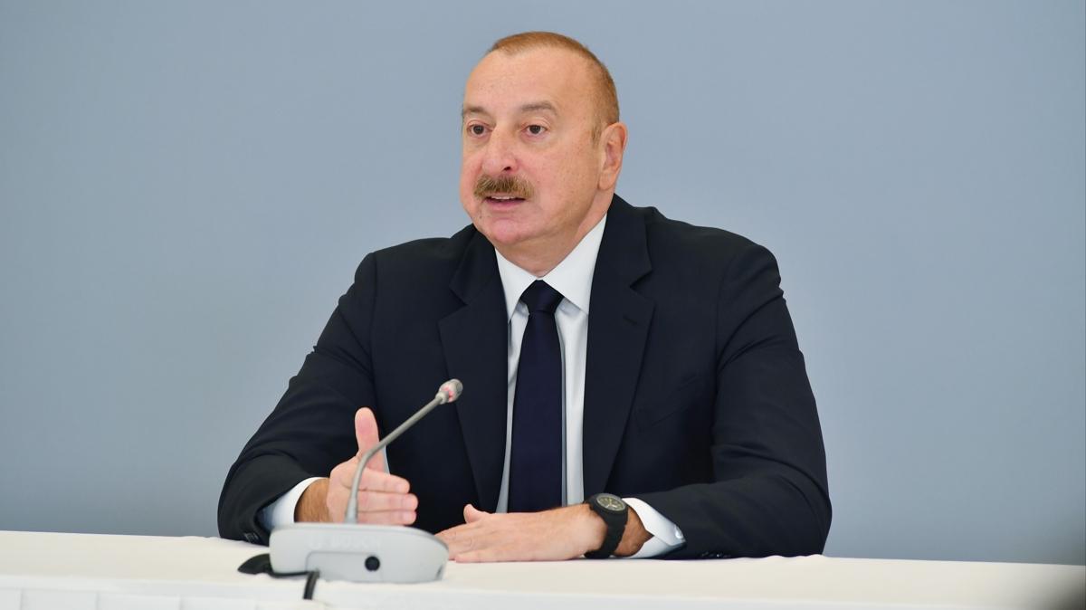 Aliyev aklad: Bar anlamasnn esas maddeleri hazrlanp Ermenistan'a gnderildi