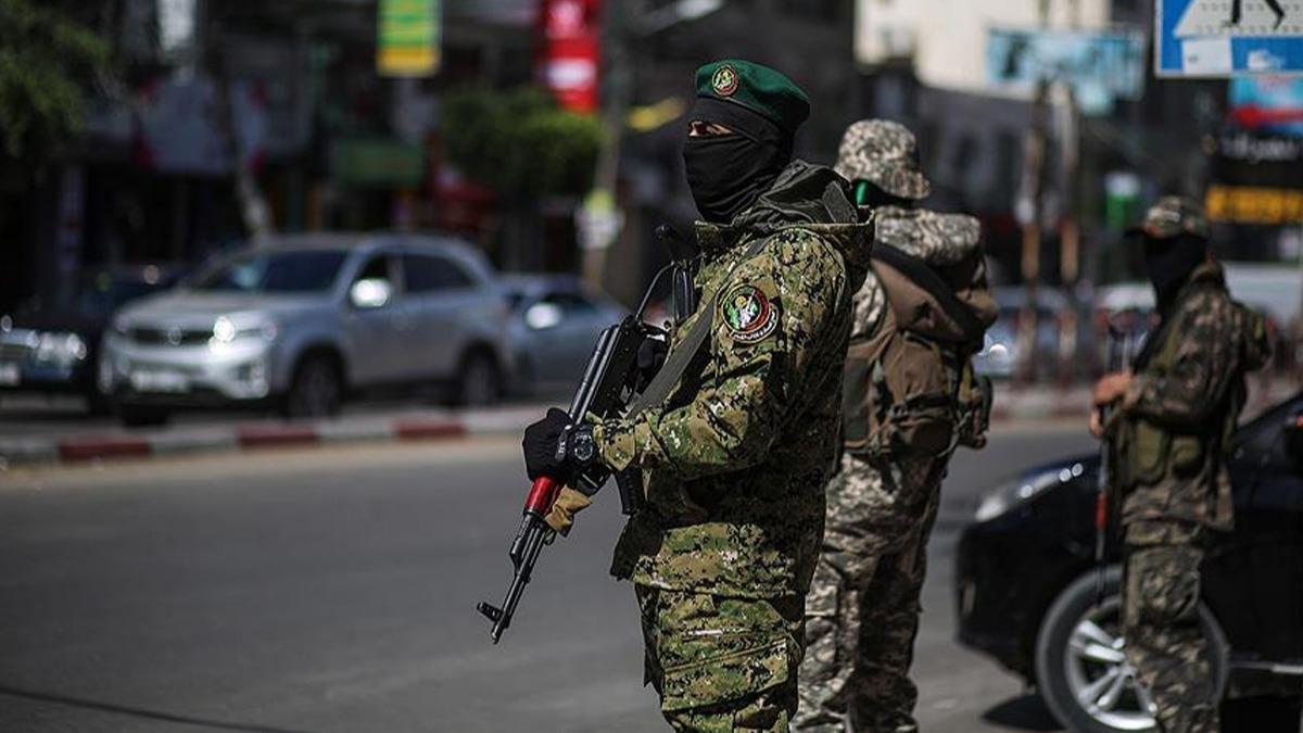 Kassam Tugaylar 2 srail askerini hedef aldklarn alad