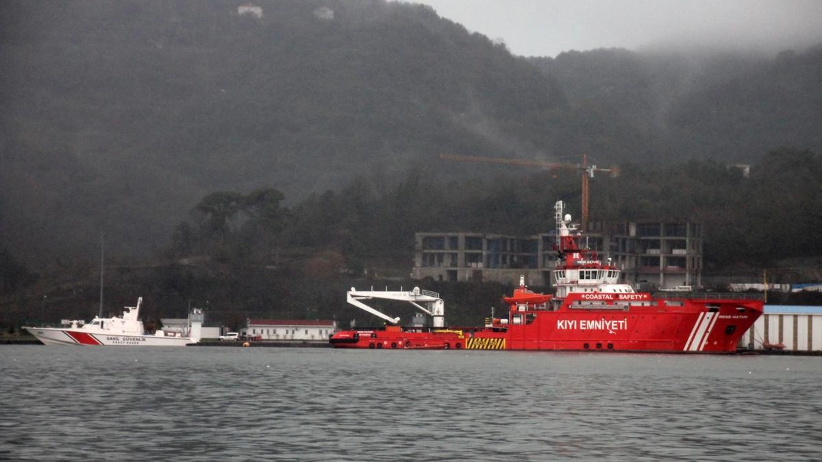 Zonguldak açıklarında batan geminin kayıp 7 personeli 21 gündür aranıyor