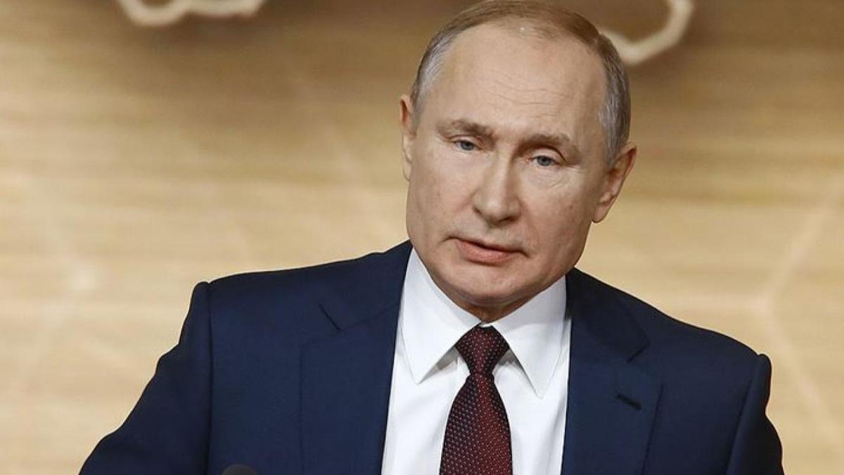 Putin, 2024 seimleri iin resmen yeniden aday  