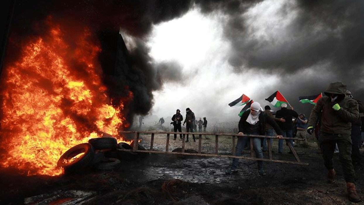 Filistin direni guruplar Gazze'de igalci srail ordusunu hedef ald