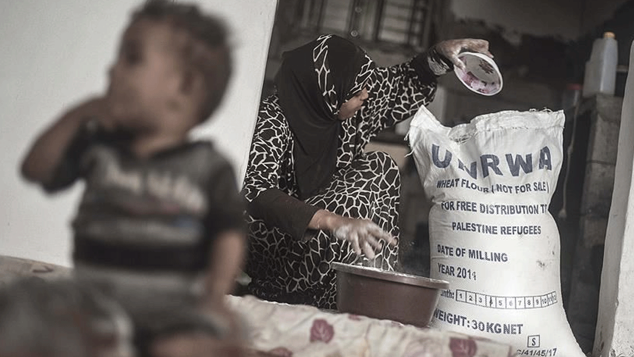 UNRWA Genel Komiserinden svire'ye tepki: Gazze'ye yardm ettikleri iin fonu kestiler