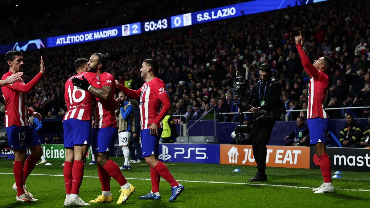 Atletico Madrid son 16 turuna lider olarak kyor!