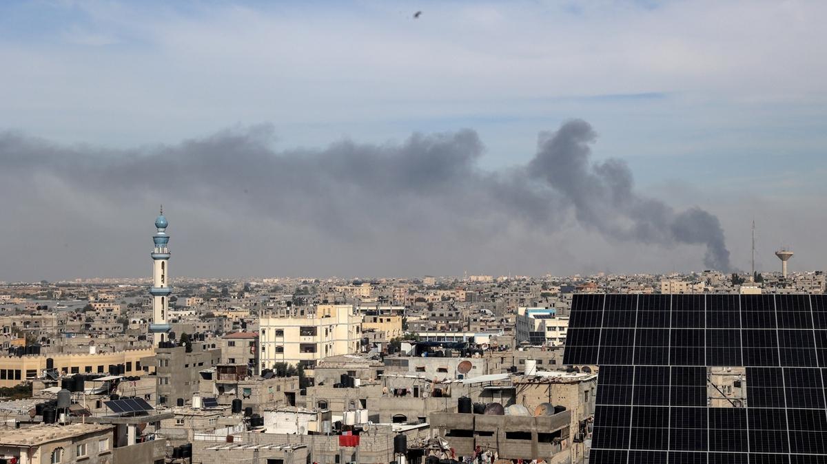 srail, Gazze'nin gneyine bomba yadrd: ok sayda l var 