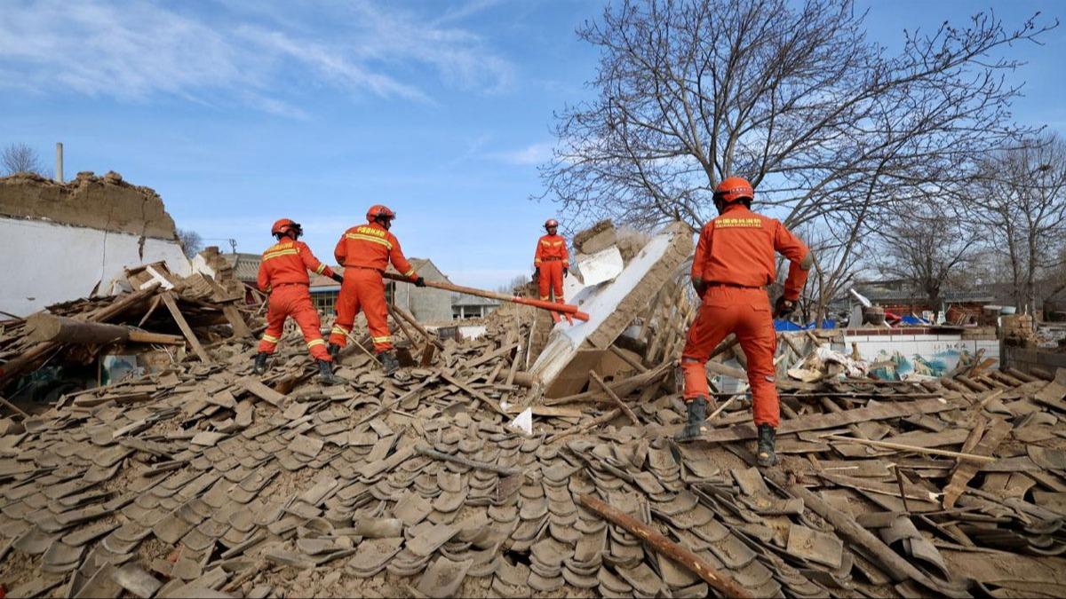 in'deki deprem felaketindeki bilano artyor: 135 l, 782 yaral