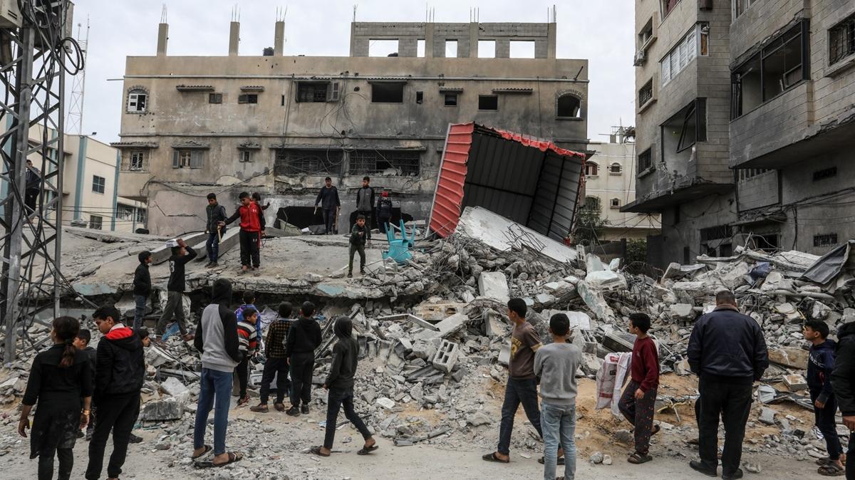Gazze'de iletiim ve internet hizmetleri tekrar salanmaya balad