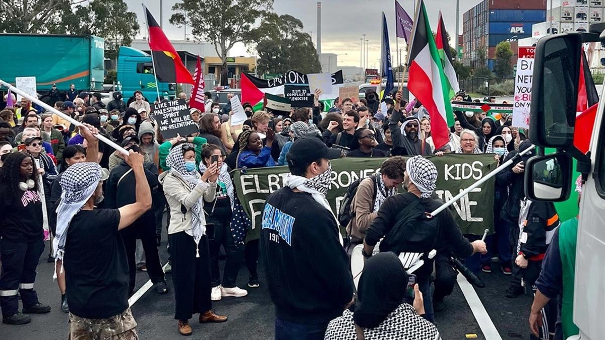 Avustralya'da Filistin destekilerinden srailli gemiye protesto 