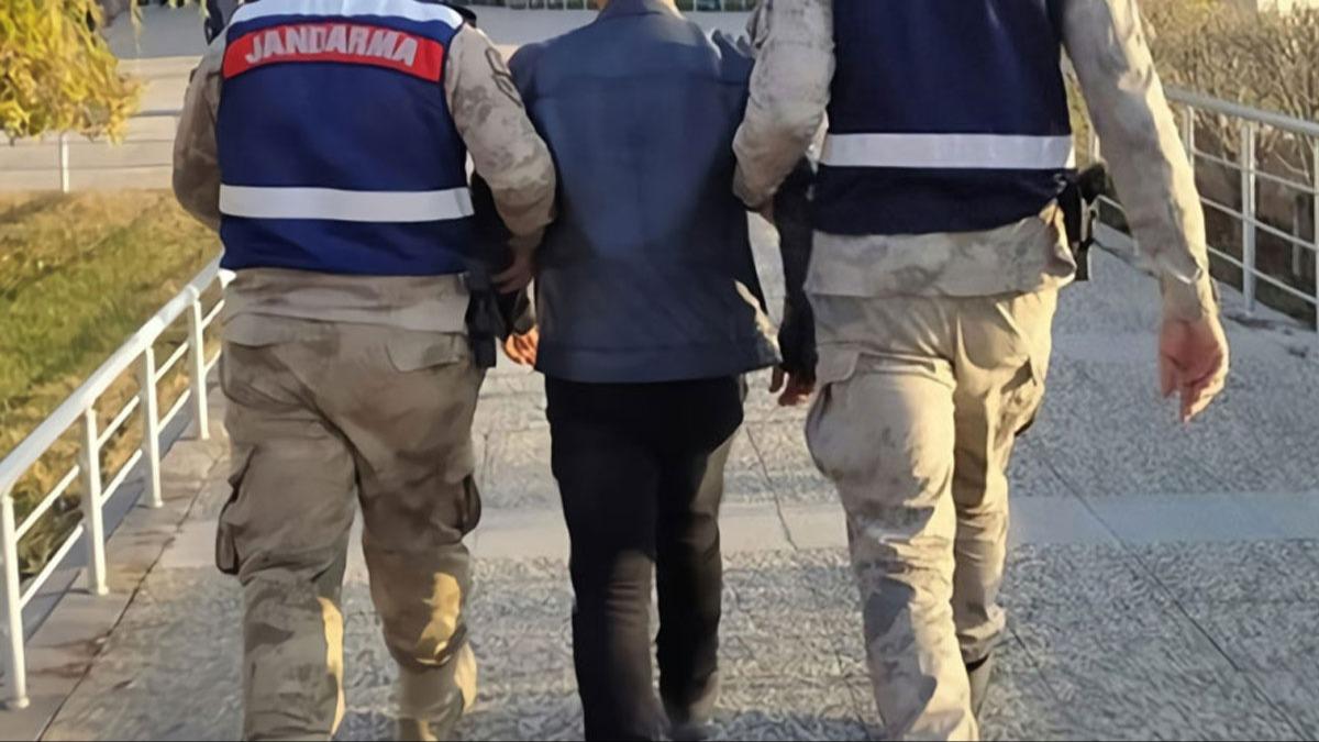 Salihli'de jandarma uyuturucu operasyonu: 2 satcs tutukland